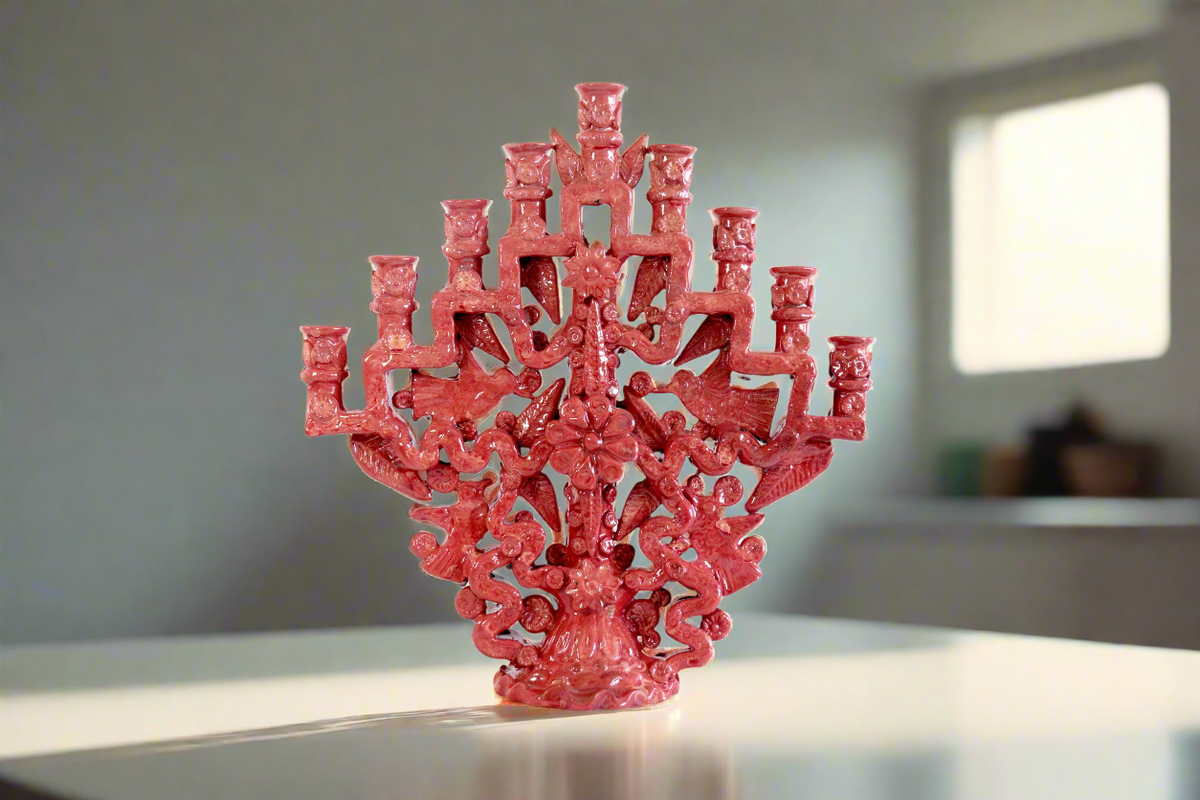 Candelero rojo de 9 velas - 18 cm. 7 in