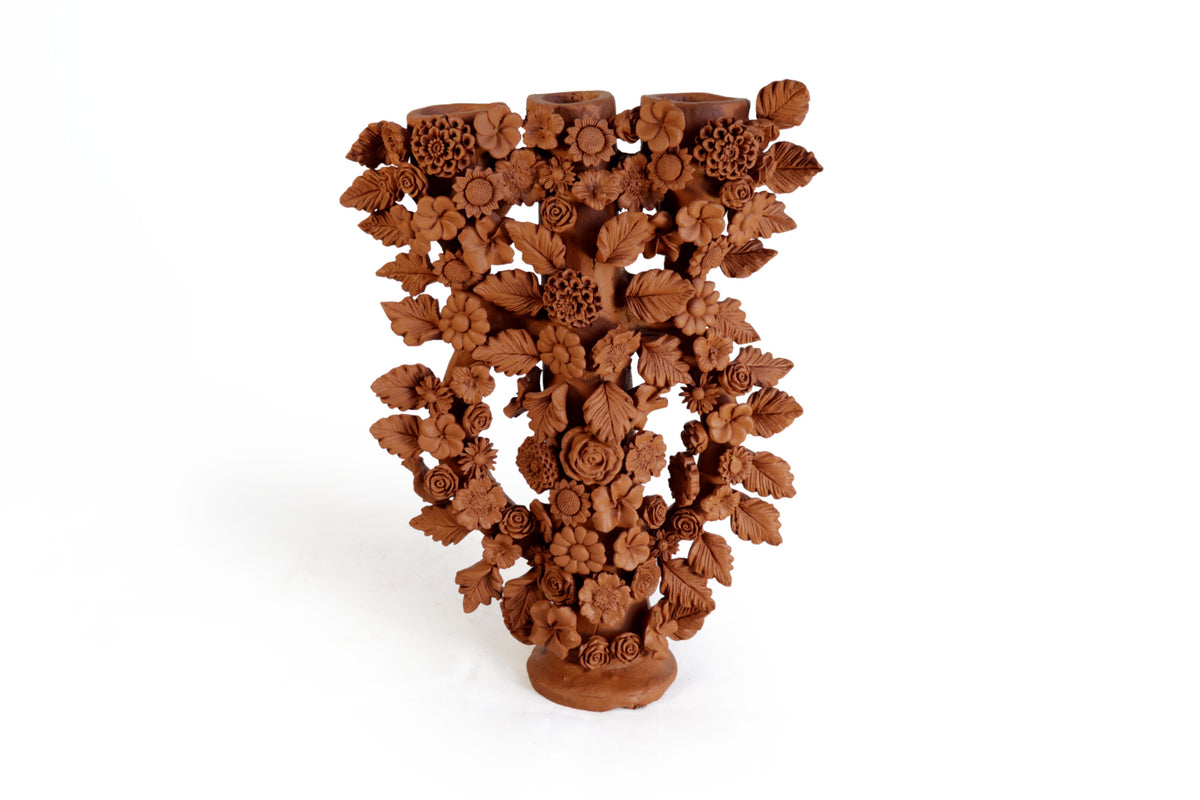 Candelabro Floral de Barro Natural 31.5 cm. 13.9 in.