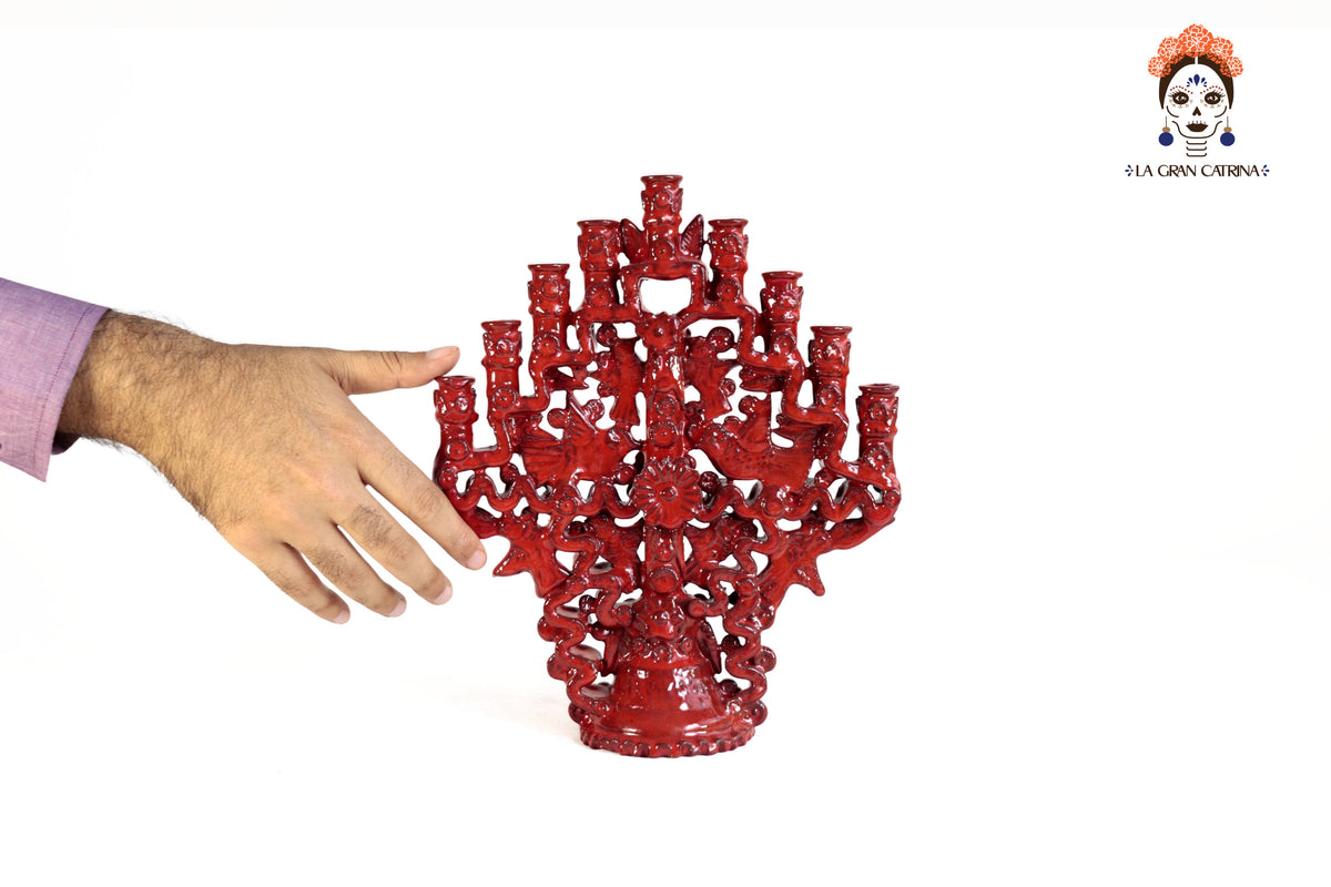 Candelero Rojo de 9 velas - 28 cm. 11 in.