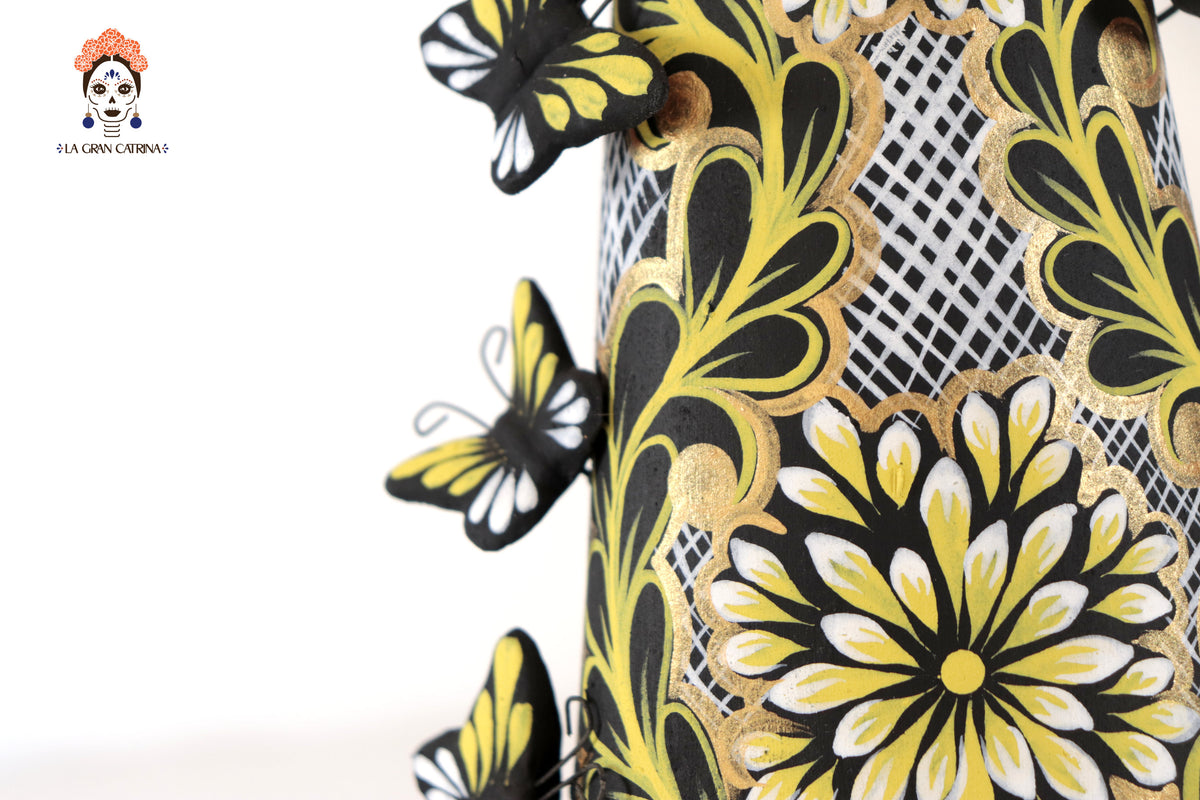 Catrinas hermanas de mariposas - Blanco y amarillo - 50 cm. 20 in. Catrina