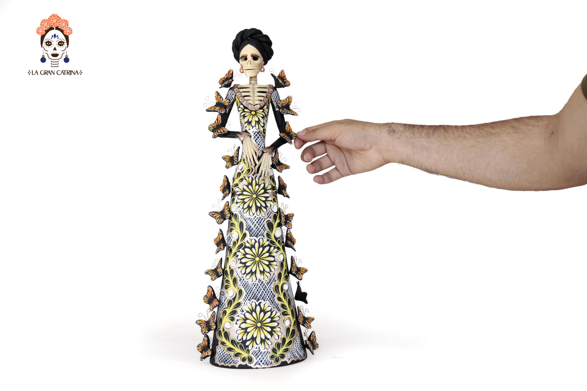 Catrina monarca Amarilla y Blanca - 50 cm. 20 in. Catrina