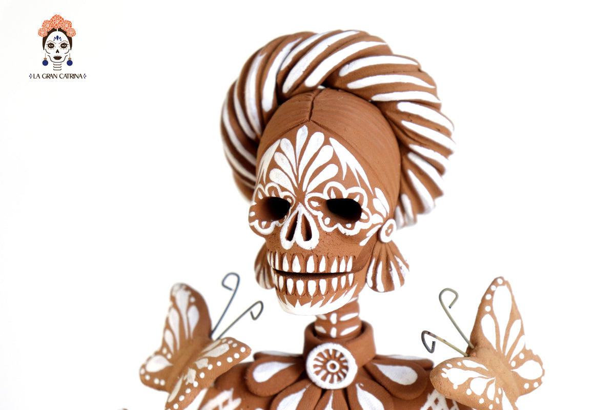 Catrina mariposas natural y blanco - 50 cm. 20 in. Catrina