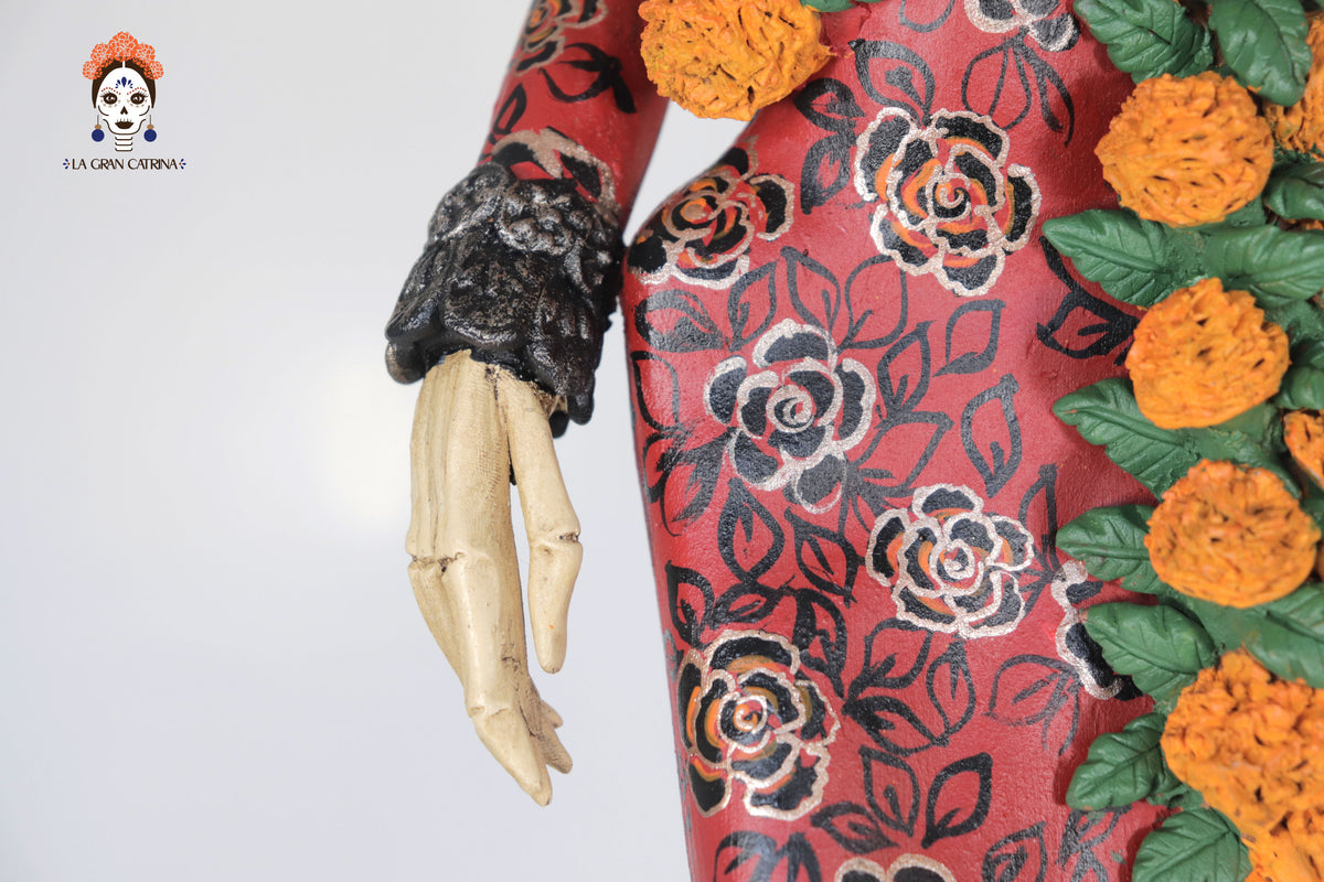 Catrina Elegante con Flores de Cempasúchil - 71 cm. 28 in.