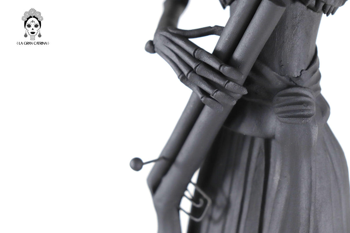 Catrina Negra Revolucionaria - 52 cm. 20.4 in