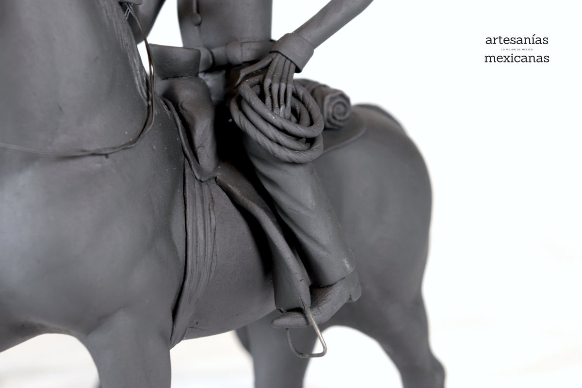Entierro de un soldado Catrin - 30 cm. 12 in.