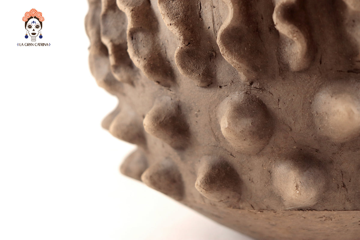 Jarrón de Barro Texturizado - 30 Cm. 11.8 In. Artesanía