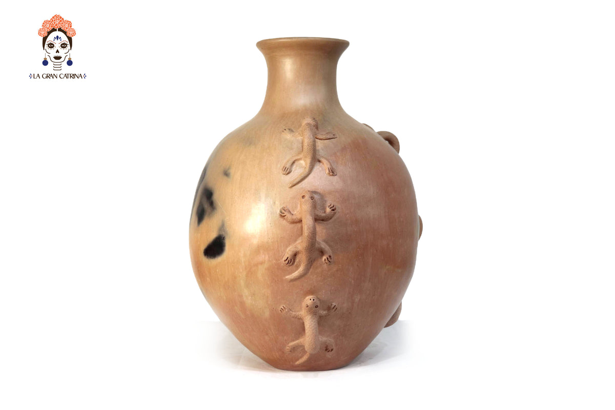 Vasija Mixe Ancestral con asas de lagartijas - 45 Cm. 17.7 In. Mixe