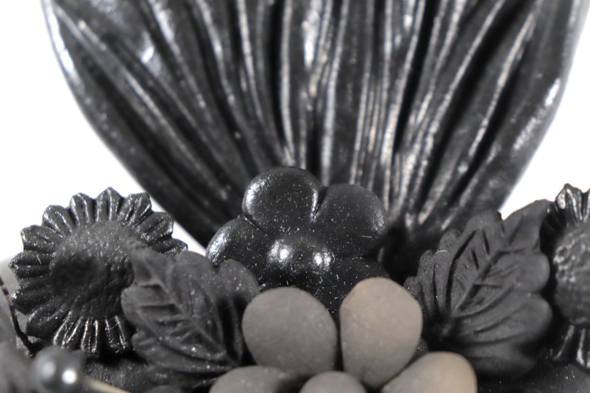 Corazón de Barro Color Negro - 25 Cm. 9.8 In. Artesanía