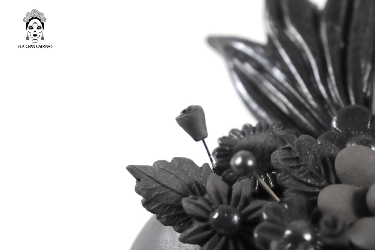 Corazón de Barro Color Negro - 25 Cm. 9.8 In. Artesanía