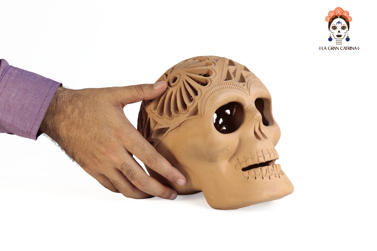 Cráneo Barro Natural - 18 cm. 7.1 in.