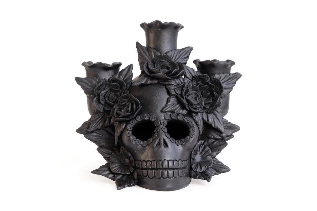 Candelero II de Día de Muertos para 3 Velas - 22 cm. 09 in. Candelabros