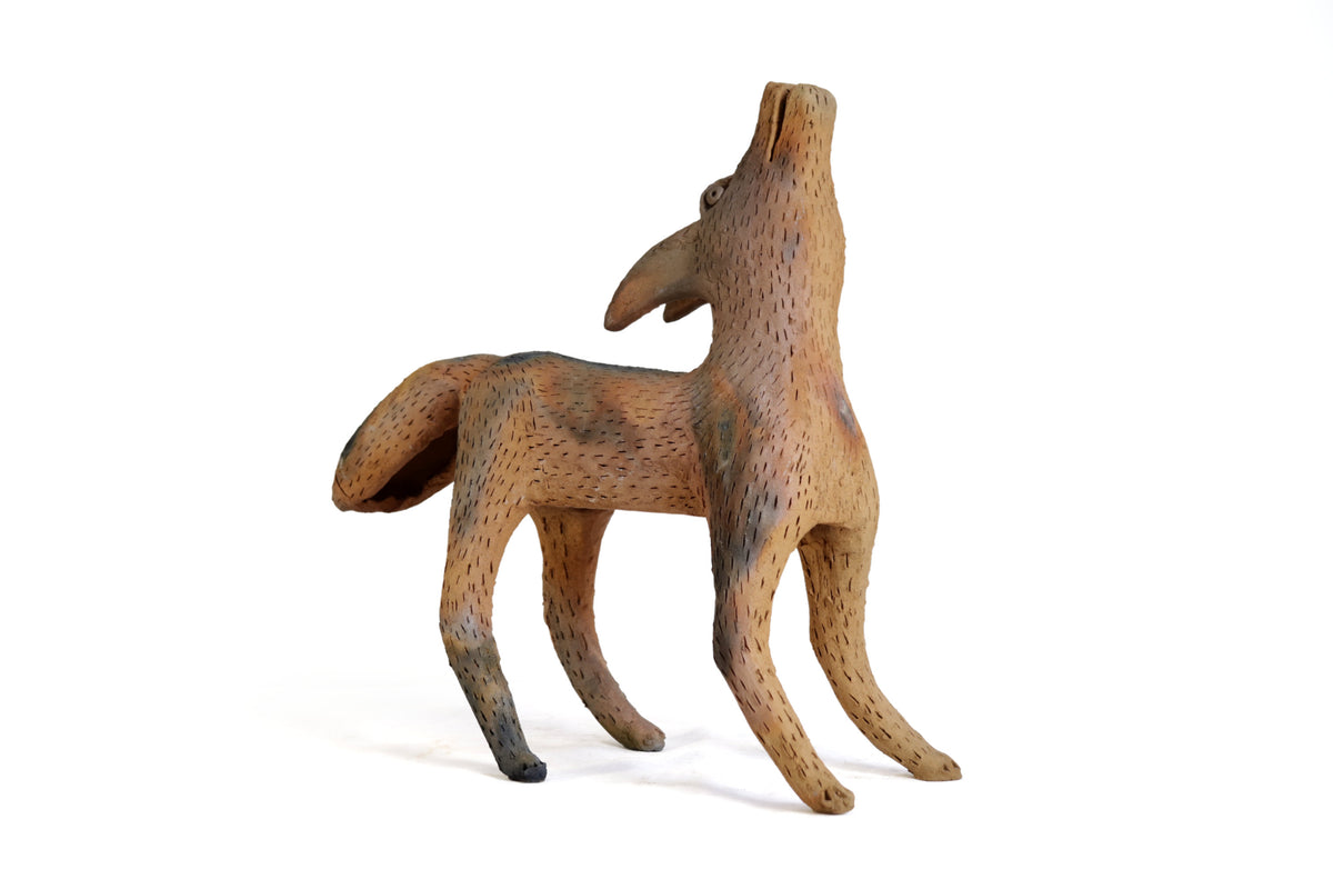 Coyote Grande de Barro Natural - 44 cm. 17.3 In.