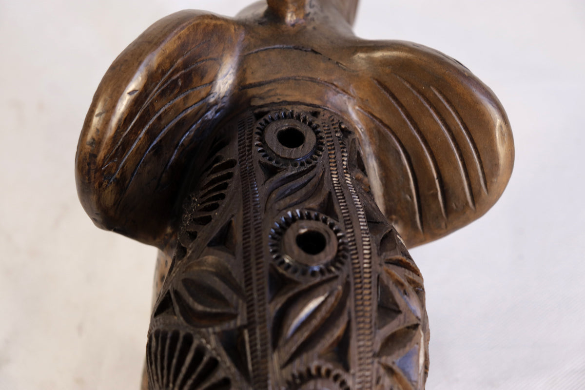 Elefante Cafe de Barro Negro - 18 cm. 7 in.