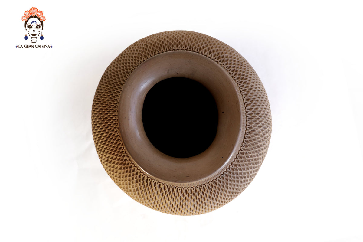 Jarrón Miel "Rombos" Artesanal de Barro Negro 43 cm. 16.9 in. Barro negro