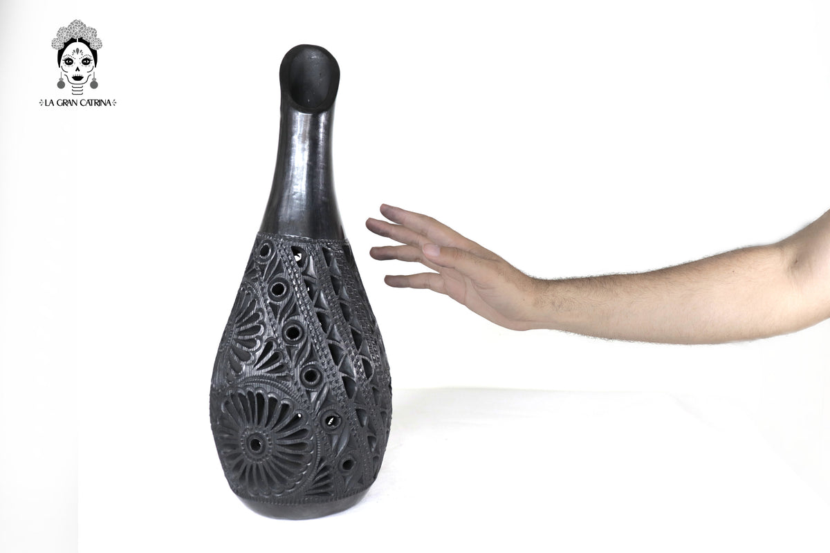 Jarrón &quot;Río grande&quot; Artesanal de Barro Negro 43 cm. 16.9 in.