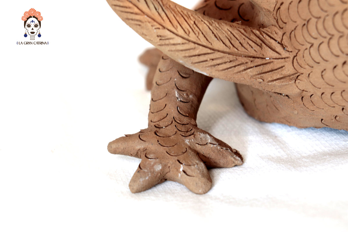 Axolote II de Barro Natural - 36 Cm. 14.1 In.