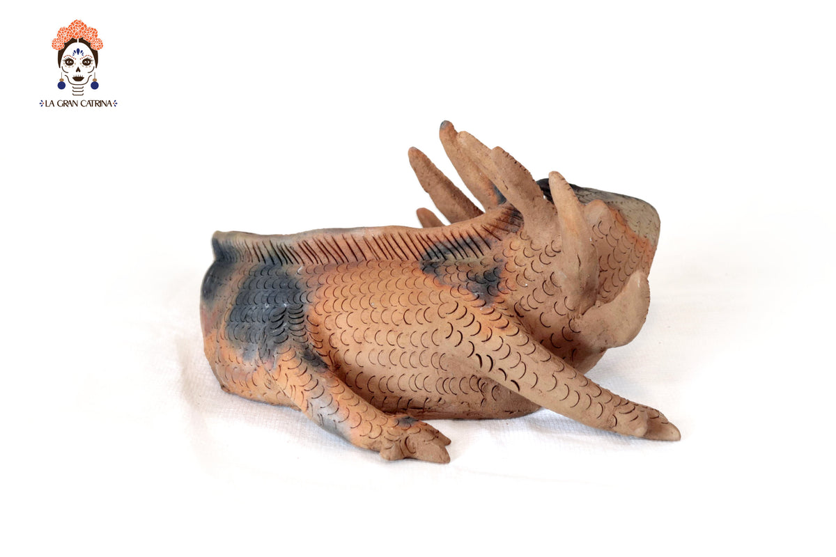 Axolote II de Barro Natural - 36 Cm. 14.1 In.