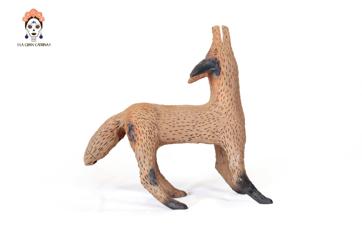 Coyotes de Barro Natural - 31 Cm. 12.2 In. - En producción Zipiajo