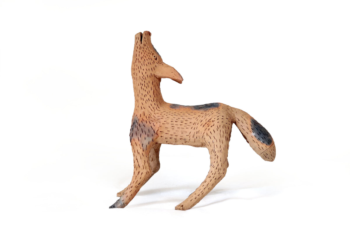 Coyotes de Barro Natural - 31 Cm. 12.2 In. - En producción Zipiajo
