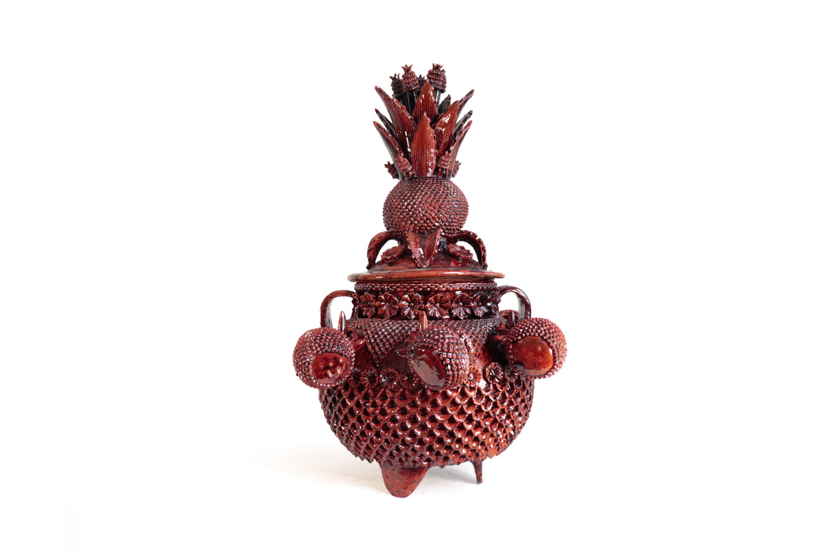 Ponchera Roja con Piña, Jarritos y Flores - 82 cm. 32.3 in. Piña