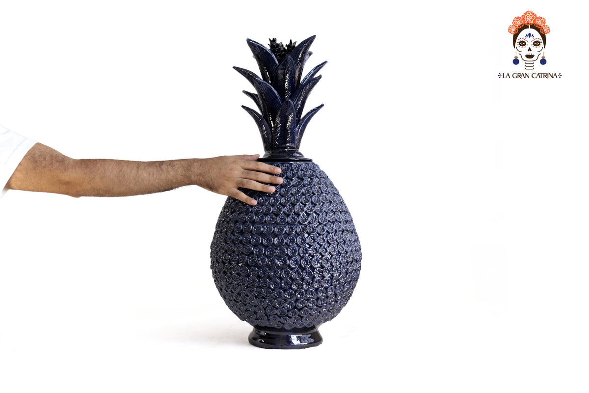 Piña Michoacana Azul con Flores Pequeñas - 65 cm. 26 in. Piña