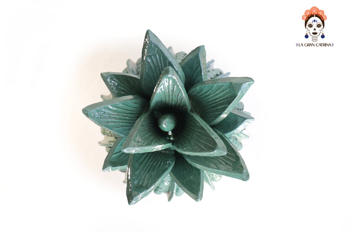 Piña Michoacana Turquesa Biznaga con Hojas - 65 cm. 26 in.