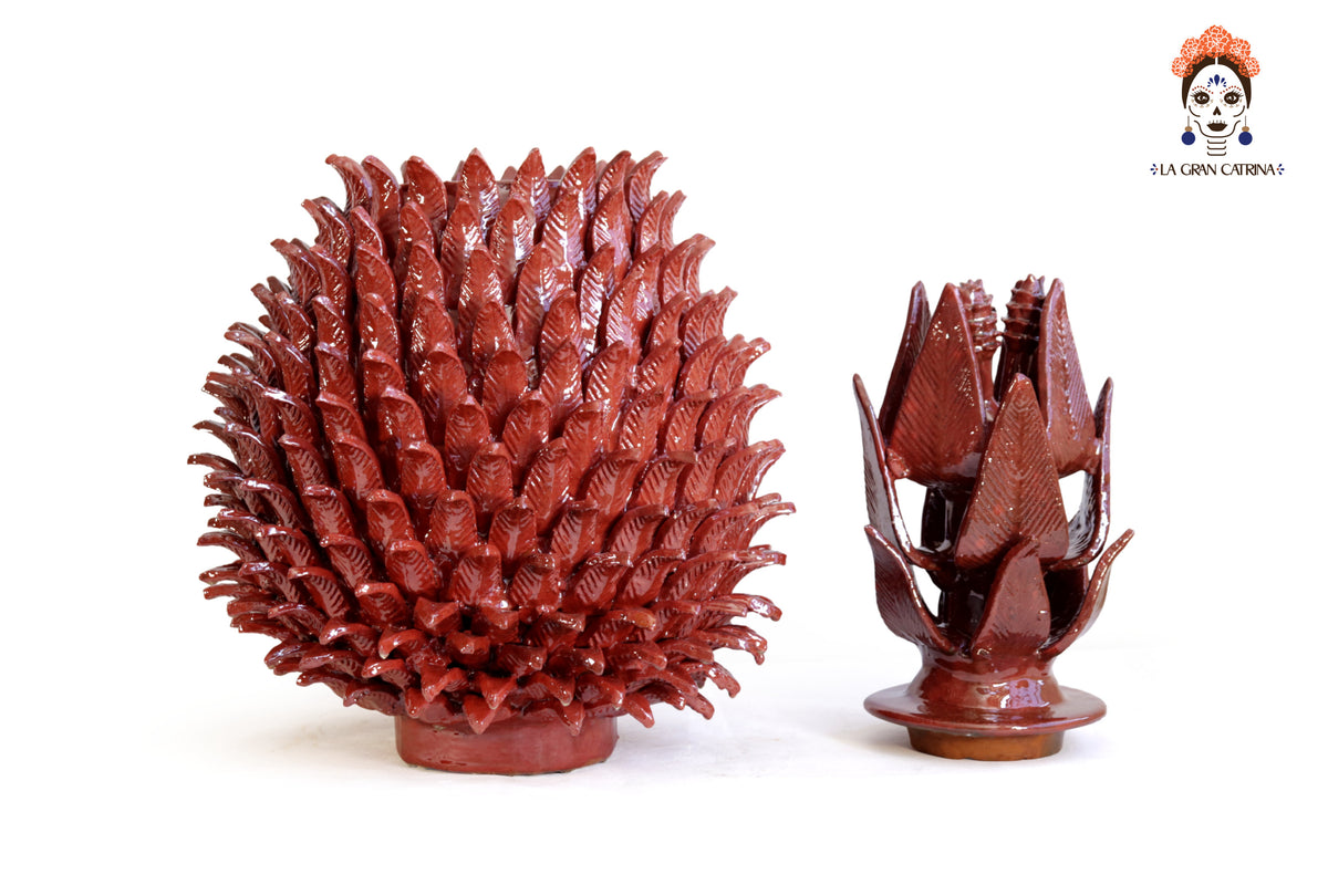 Piña roja de hojas de tapa curveada - 62 cm. 24.4 in.