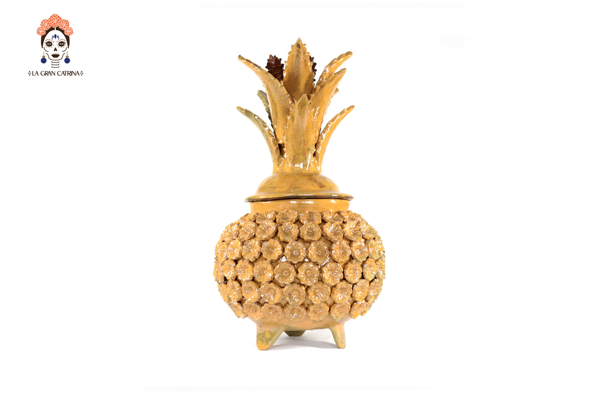 Piña michoacana de barro - Amarilla de Flores - Tangancícuaro - 45 cm. 18 in.