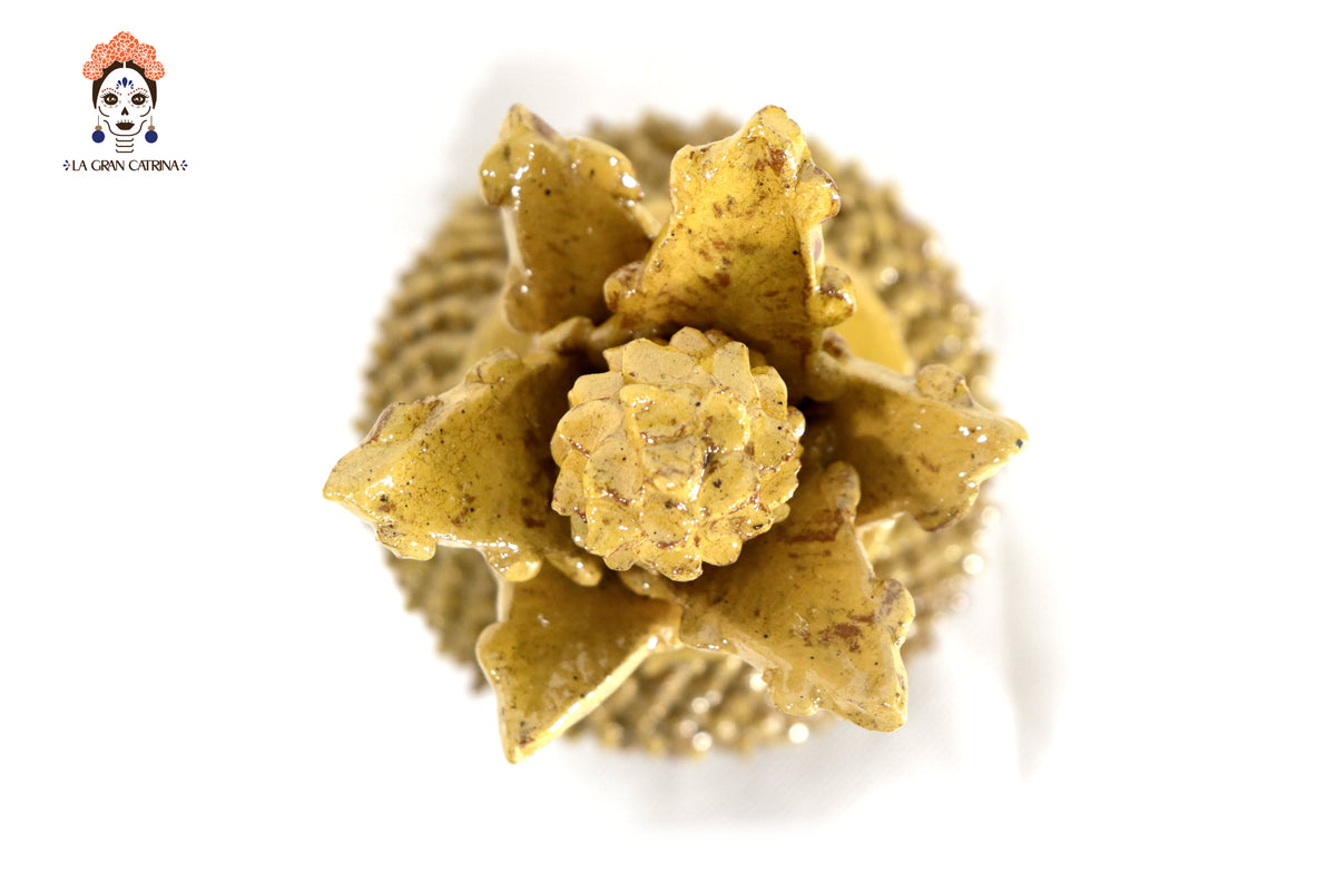 Piña amarilla de barro vidriado - 19 cm. 7.7 in.