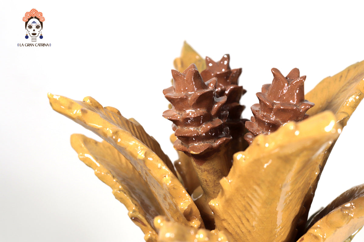 Piña michoacana de barro - Amarilla de Flores - Tangancícuaro - 45 cm. 18 in.