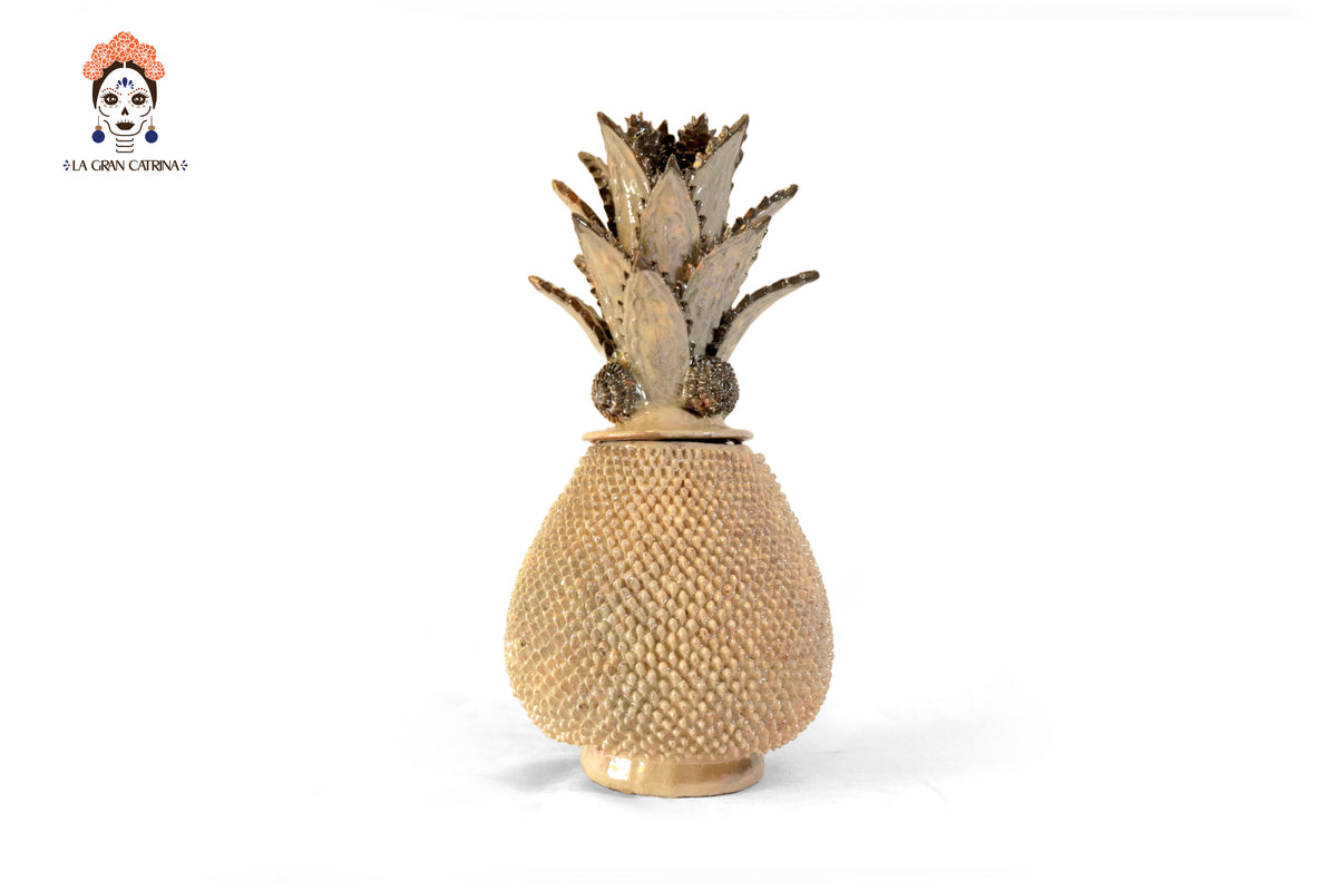 Piña michoacana de barro - Beige con picos - 47 cm. 19 in.