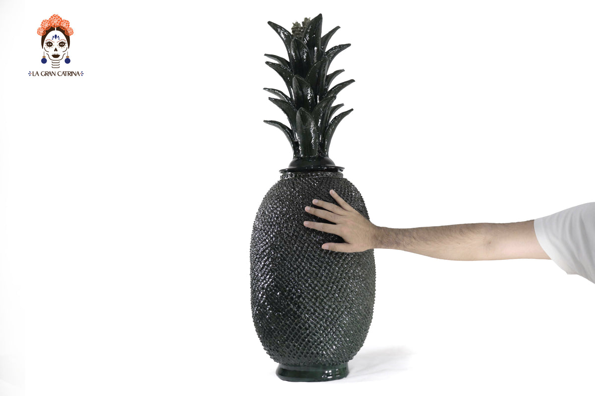 Piña verde de picos obscuro - 90 cm. 36 in. - Sobre Pedido Piña