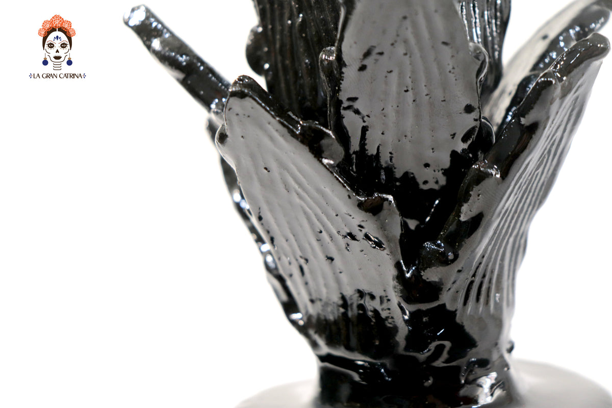 Piña michoacana de barro - Picos negros - 28 cm. 11 in.