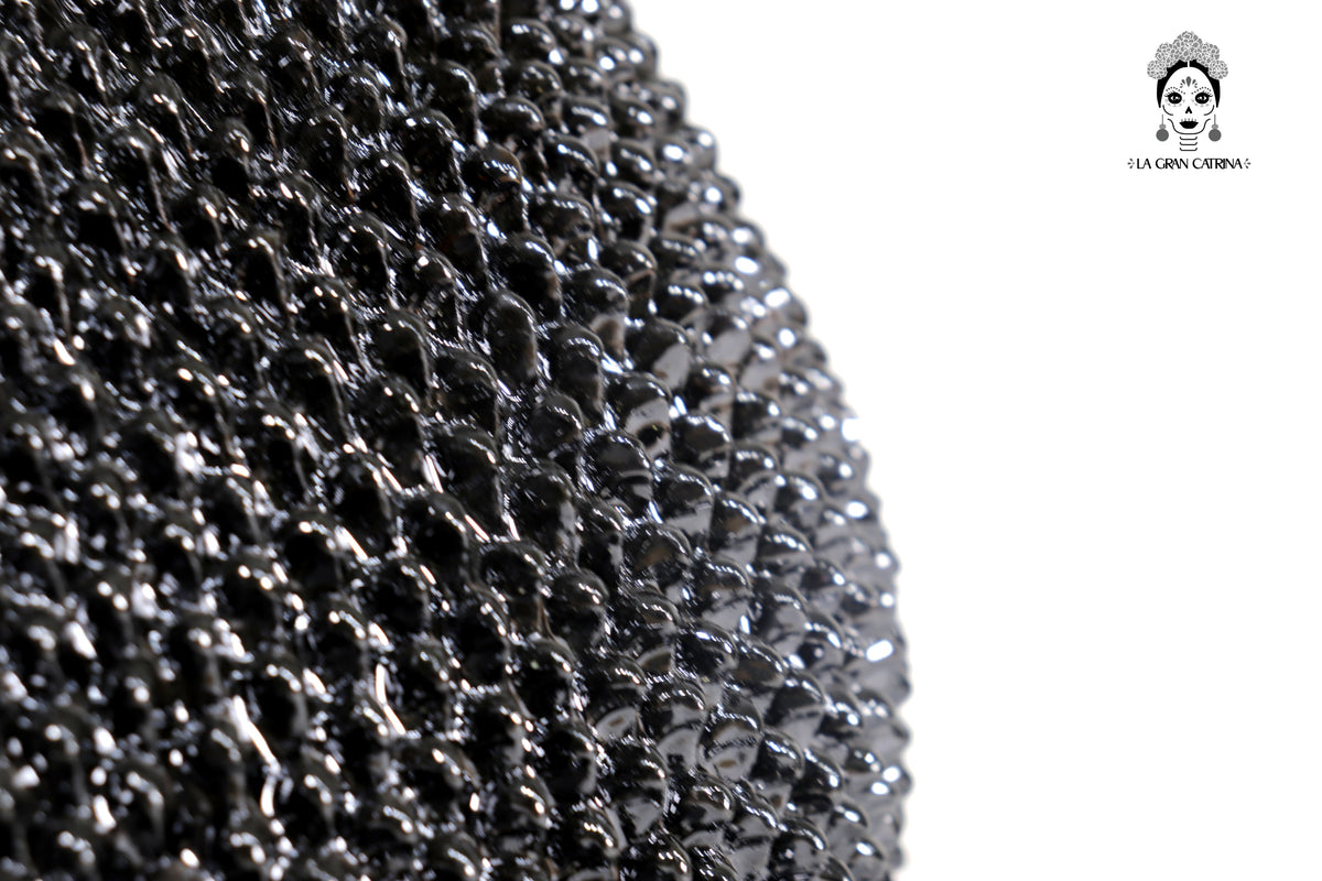 Piña michoacana de barro - Negra con Picos - 50 cm. 20 in. - Sobre Pedido