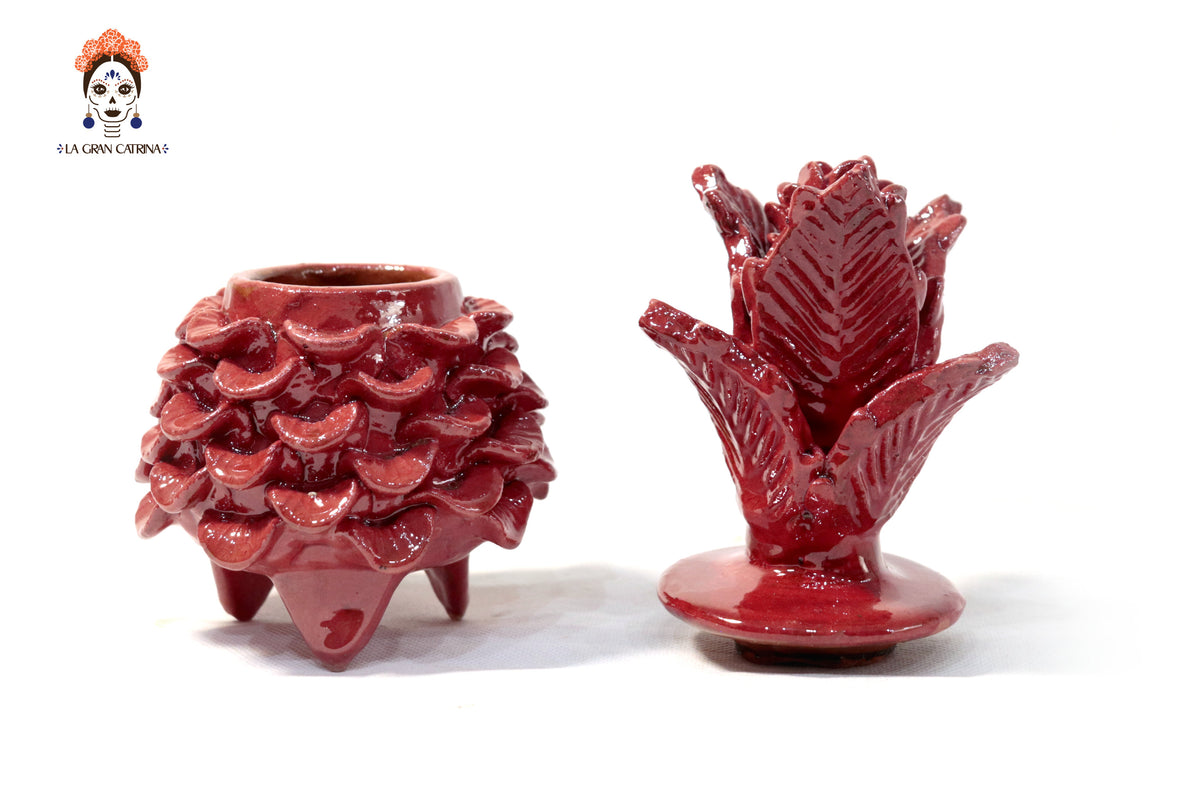 Piña roja de pétalos de barro vidriado - 19 cm. 7.7 in.