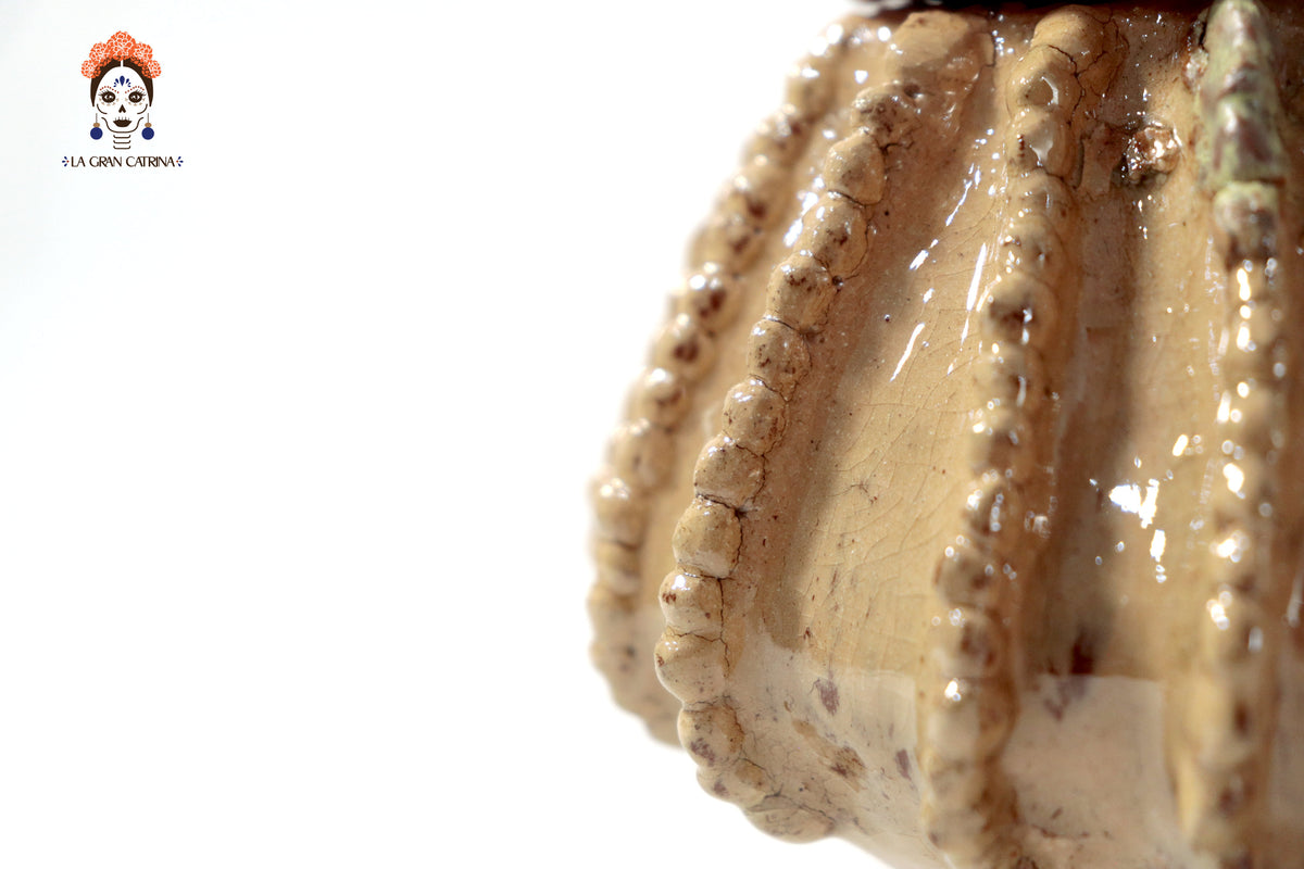 Piña biznaga beige de barro vidriado - 19 cm. 7.7 in.