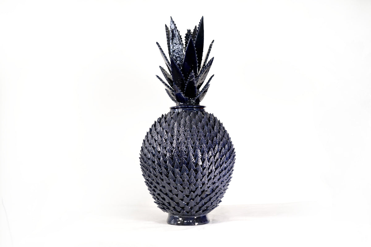 Piña michoacana de barro de hojas - 70 cm. 27.5 in. - Azul Piña