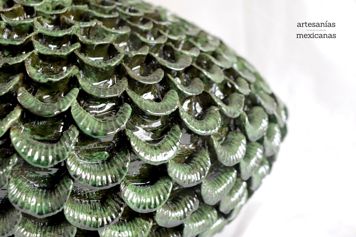 Piña platillo 58 cm pétalos verdes barro vidriado - 58 cm. 23 in.- Sobre Pedido Piña