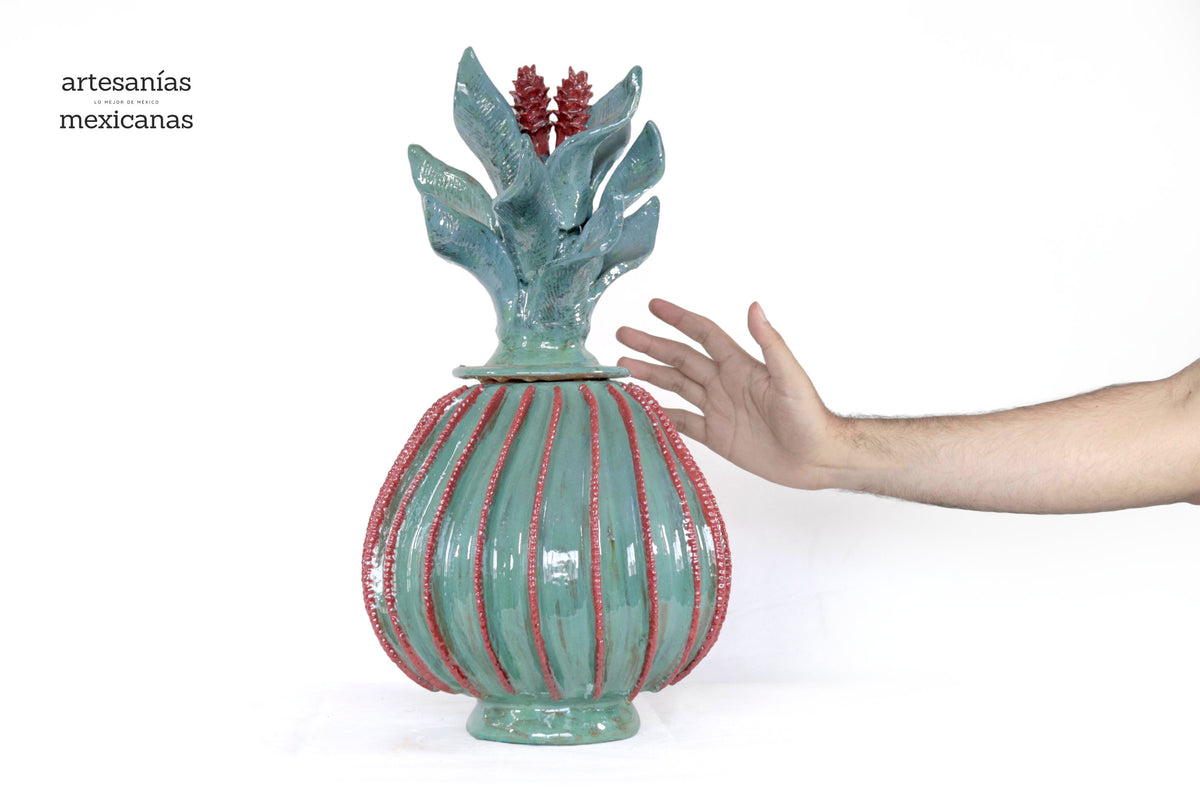 Piña biznaga cactácea de tapa ondulada - 48 cm. 18.8 in.
