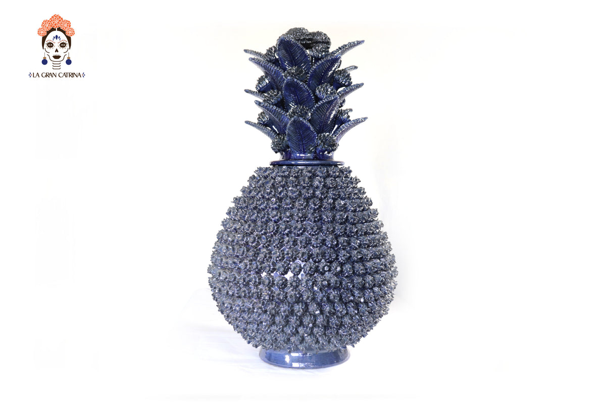 Piña michoacana de barro - Azul de concurso de Florecillas - 69 cm. 27.1 in.