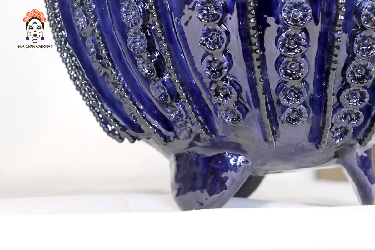 Piña michoacana de barro - Azul Biznaga con Flores - 70 cm. 27.5 in.