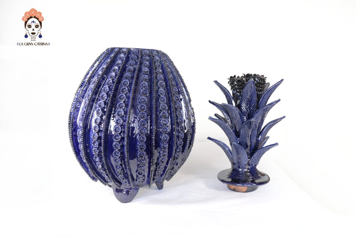 Piña michoacana de barro - Azul Biznaga con Flores - 70 cm. 27.5 in.