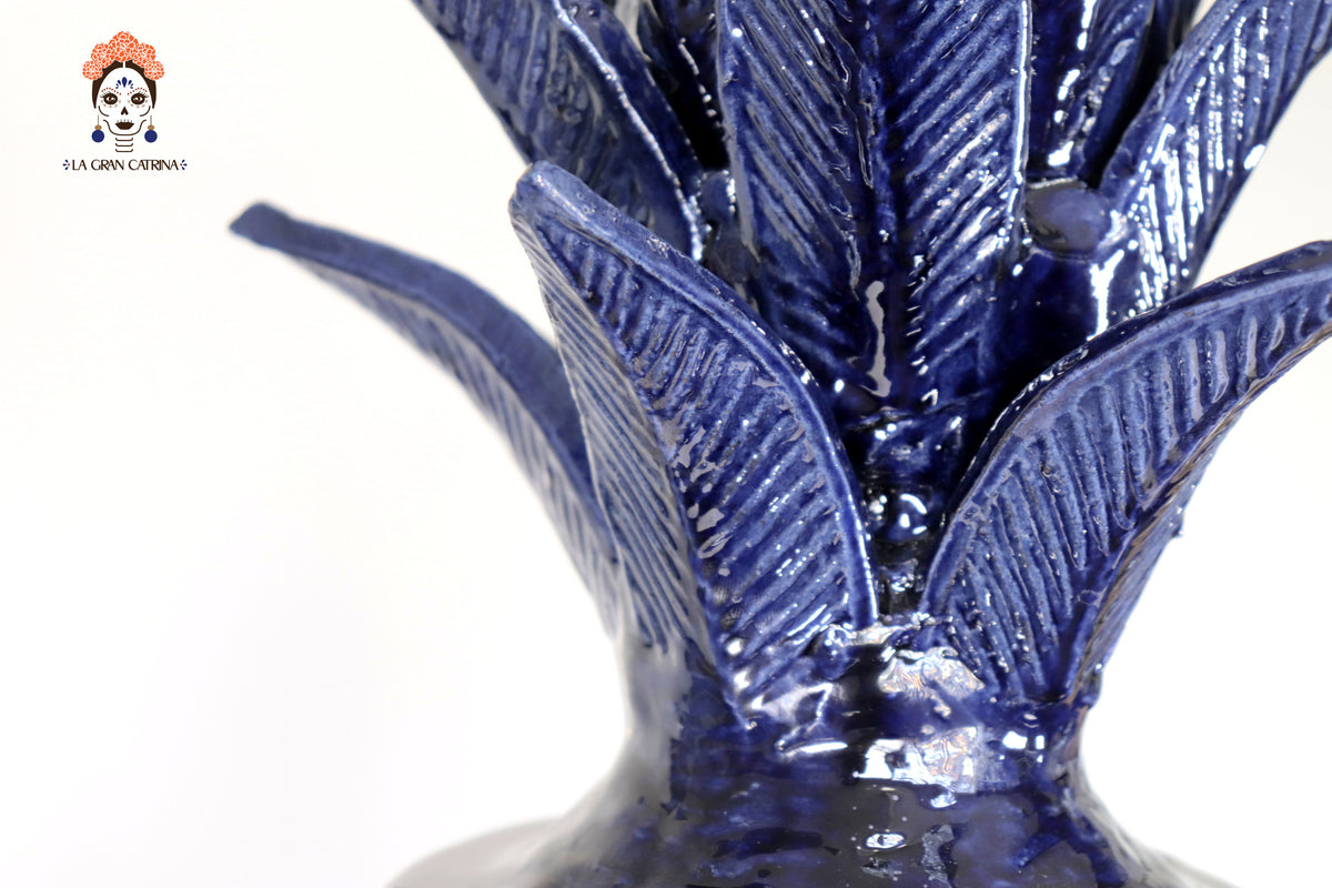 Piña michoacana de barro - Azul Biznaga con Flores - 70 cm. 27.5 in.