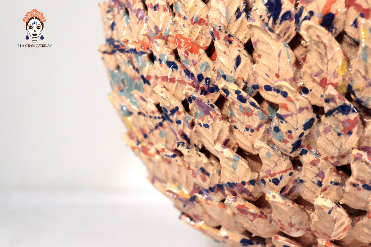 Piña michoacana de barro - 65 cm. 26 in. - Salpicada de Colores Piña