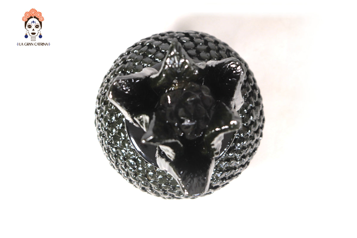 Piña Pequeña Verde Musgo de Picos - 21 cm. 8.5 in.