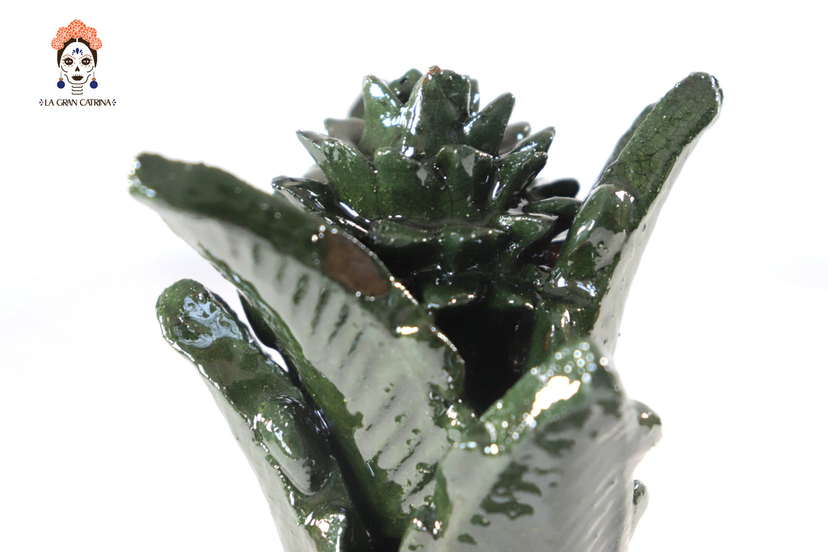 Piña de barro vidriado - Ladrillos verdes - 19 cm. 7.7 in.