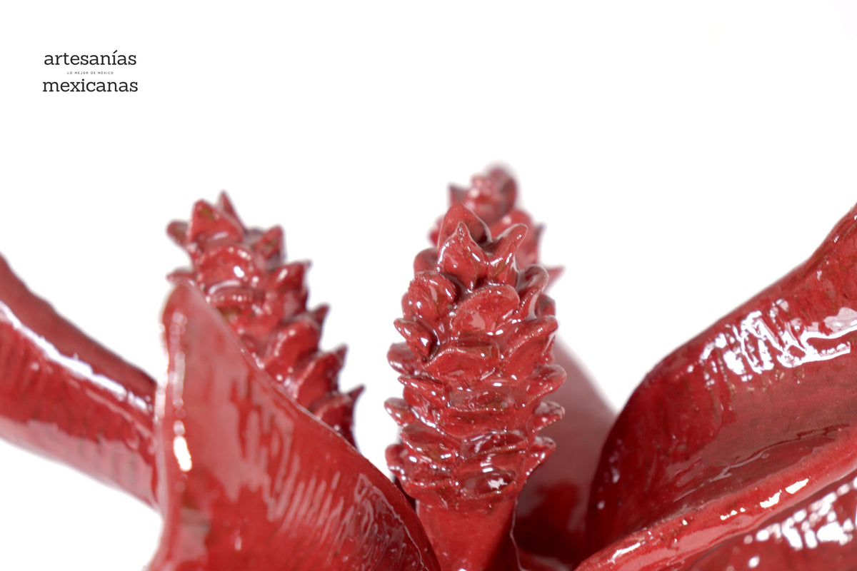 Piña roja de tapa ondulada - 41 cm. 16 in.