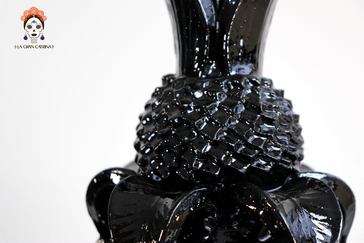 Comanja Negra con Picos - 40 cm. 16 in.