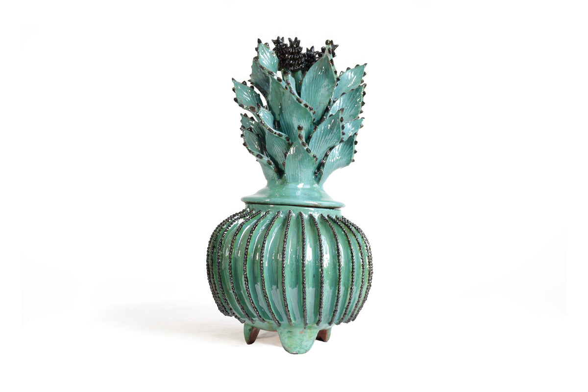 Piña Michoacana Turquesa con Negro Biznaga - 48 cm. 18.8 in. Piña
