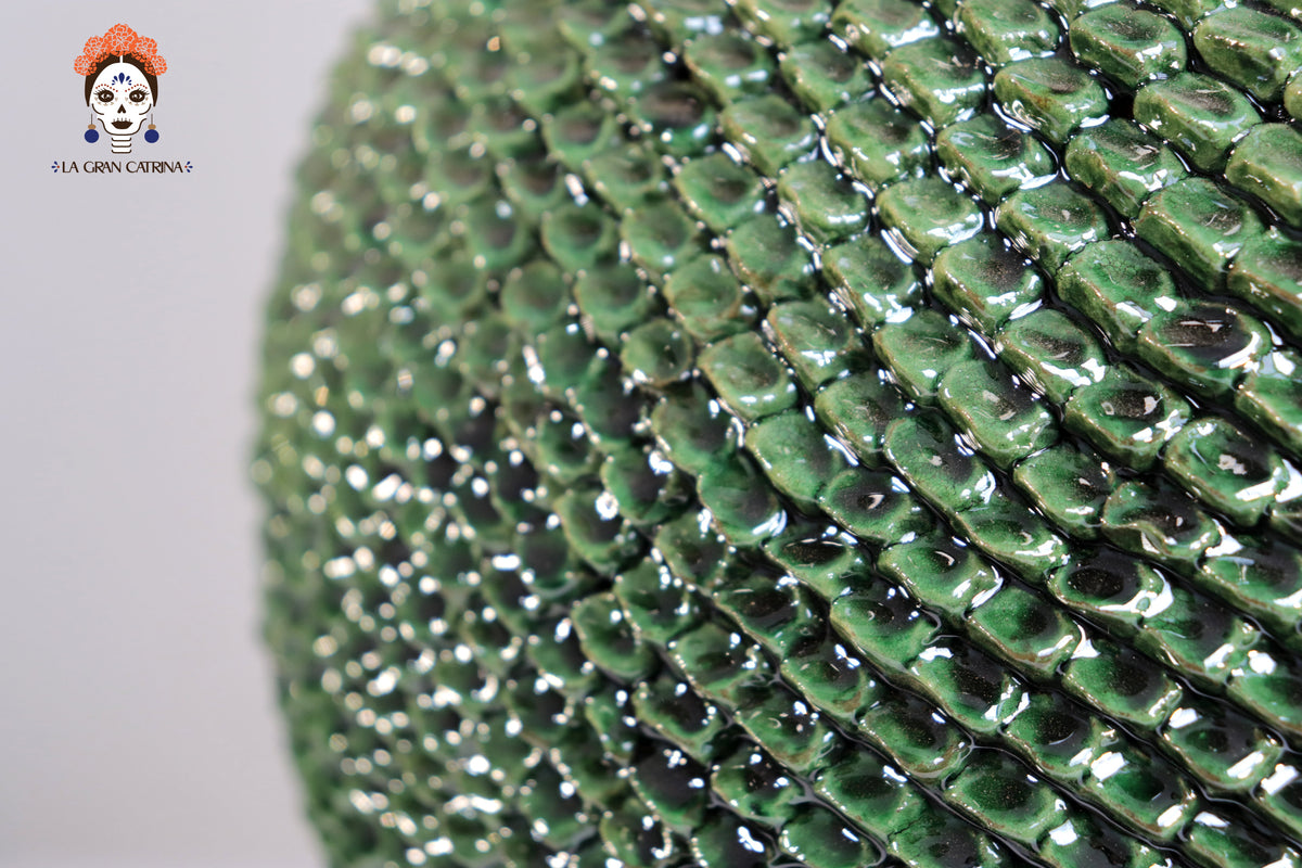 Piña Michoacana Verde con Picos - 55 cm. 22 in. Piña